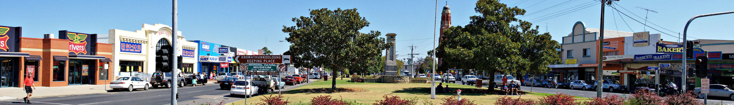 Bairnsdale Town Market View